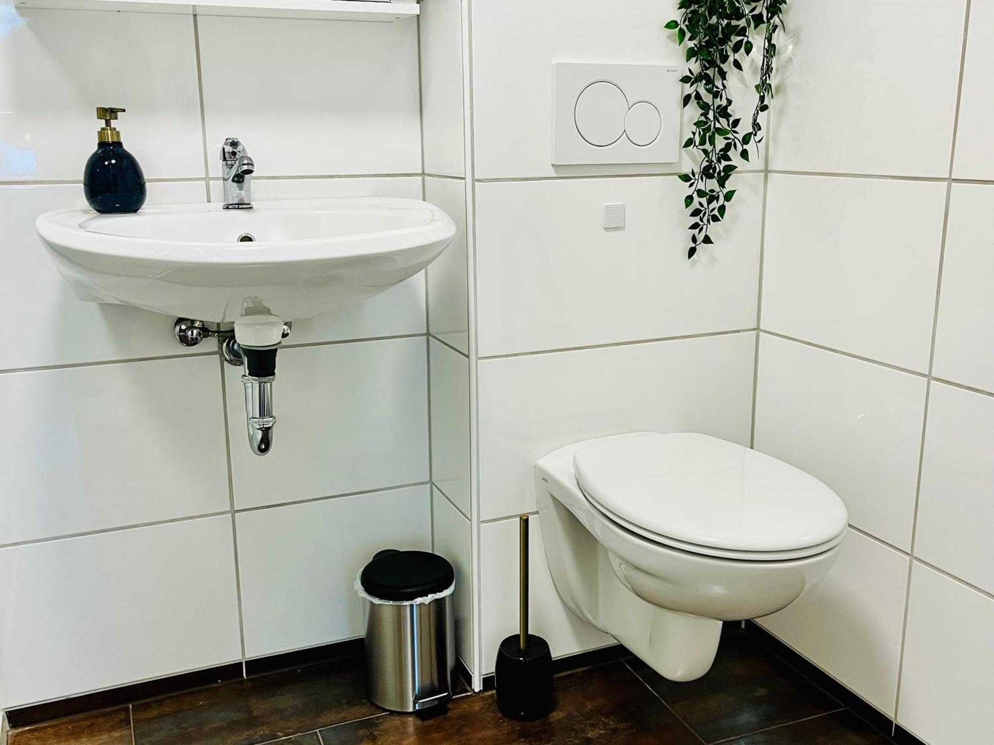 Aycatcherhomes - Top Lage I Zentral I Altstadt Marburg I Naehe Fluss Lahn I Wlan I Parterre Boutique Apartment Orion Bagian luar foto