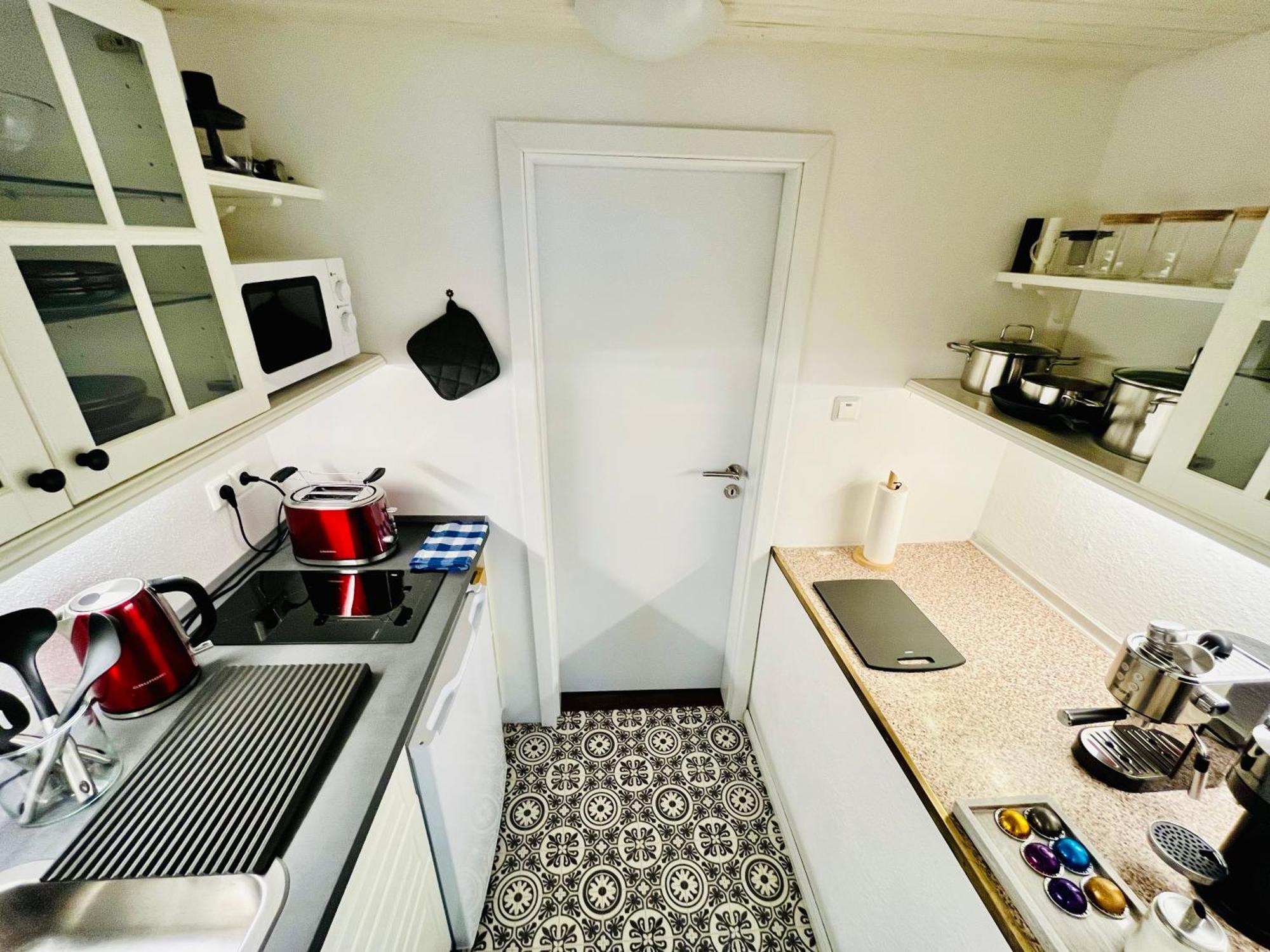 Aycatcherhomes - Top Lage I Zentral I Altstadt Marburg I Naehe Fluss Lahn I Wlan I Parterre Boutique Apartment Orion Bagian luar foto
